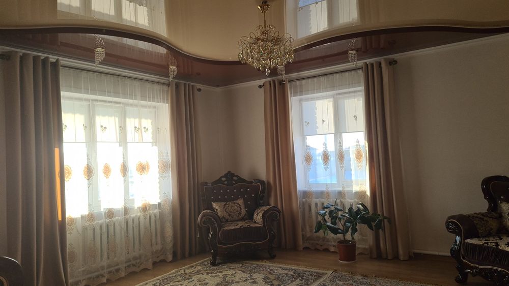 Продам большой, новый дом.