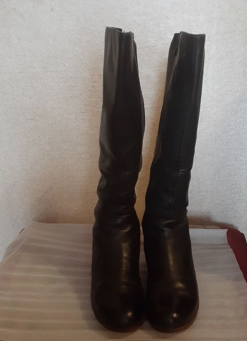 Сапоги женские зимние.