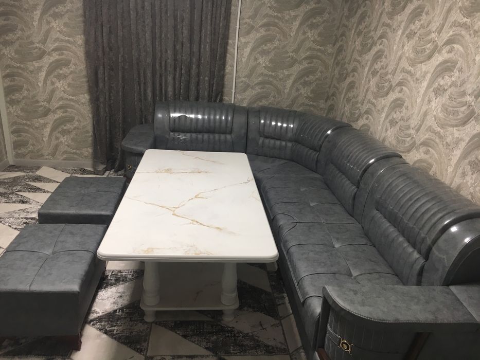 Продается мягкий диван уголок