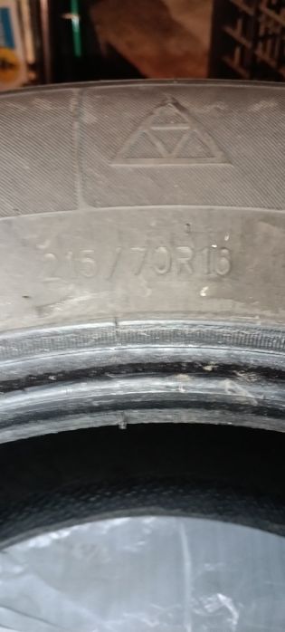 Продам шины triangle