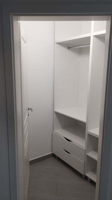 Închiriez apartament 2 camere
