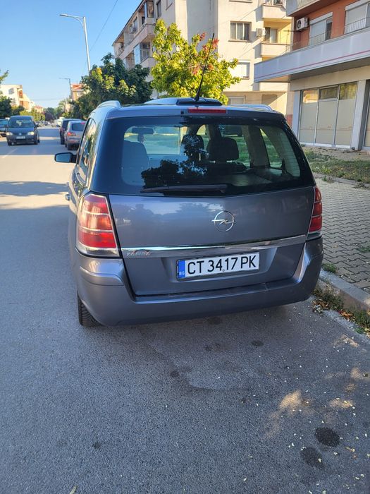 Opel Zafira facelift