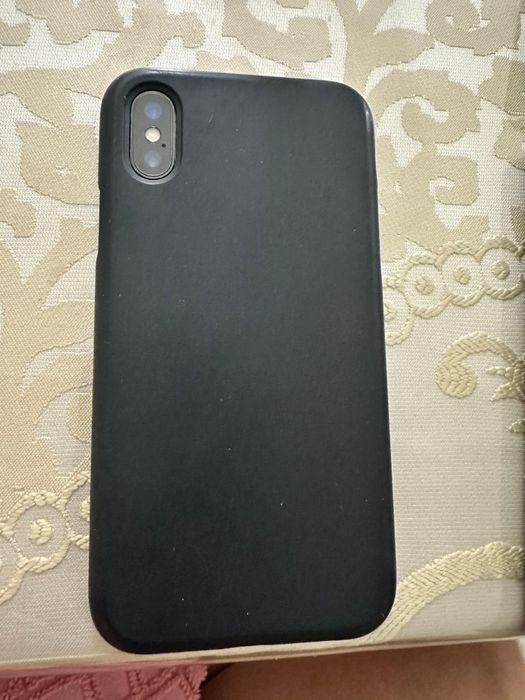 Мобыльный телефон  Айфон Х