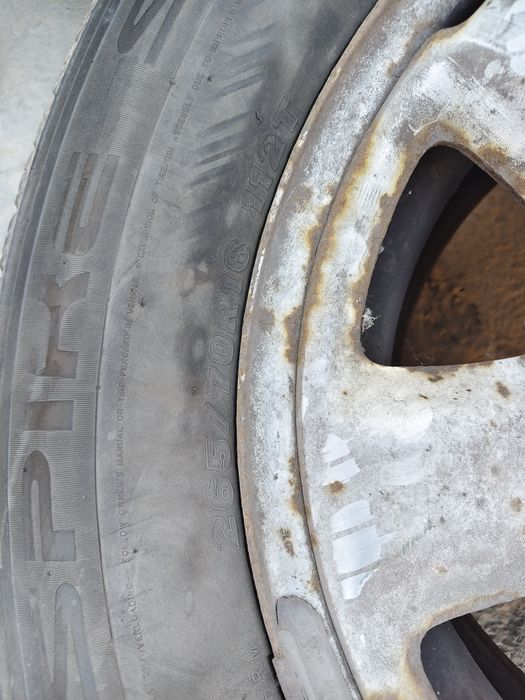 Покрышка на Прадо 90,95 кузов