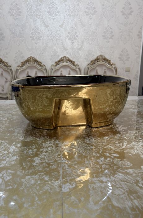 Раковина накладная