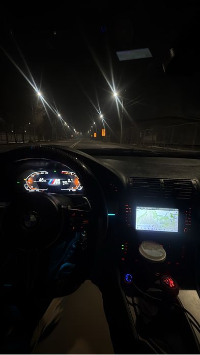 Щиток приборов Е39/Е53