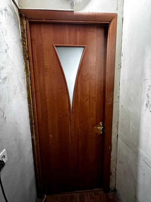Продам межкомнатные двери