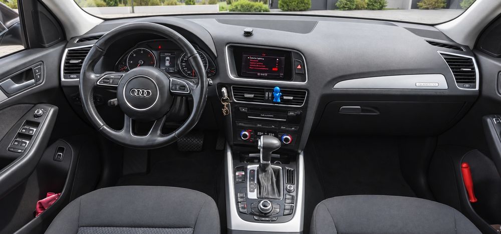 Audi Q5 2015 2.0 TDI-190 cp Quattro