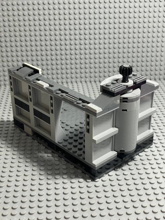 LEGO Star Wars 75324 death trooper attack