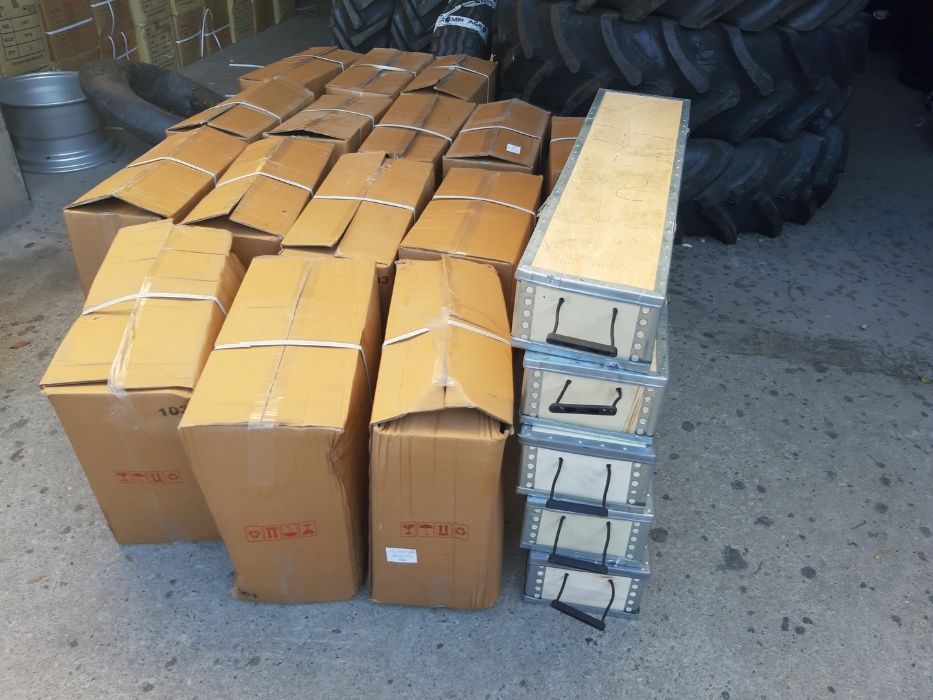 NOU Scaun de U-650 cu amortizor impermeabil triplureglaj