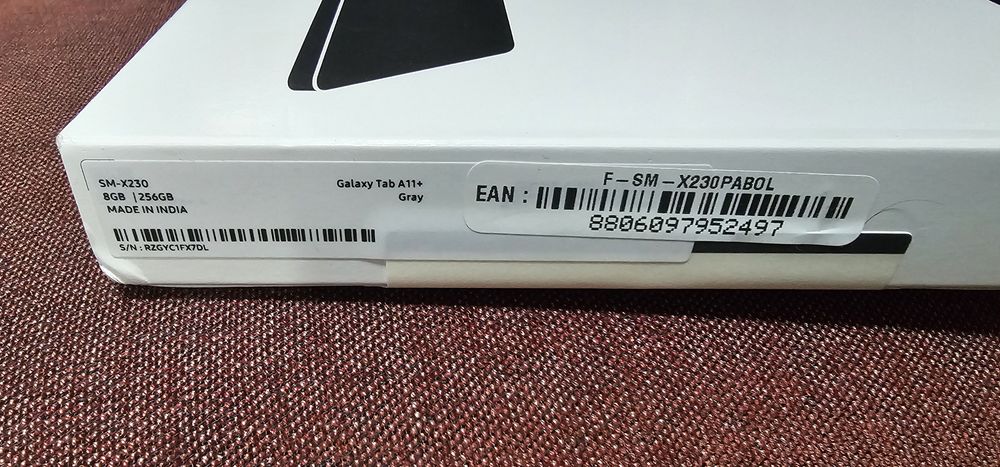 Чисто нов таблет Samsung galaxy tab a11