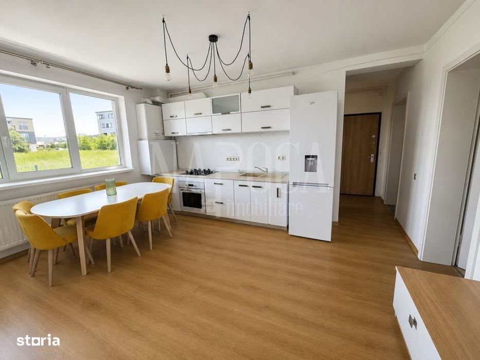 Apartament 3 camere de vanzare in Floresti