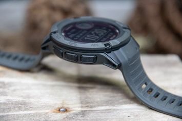 Garmin Instinct 2X Solar Graphite - sch Fenix 7 Pro/Fenix 8