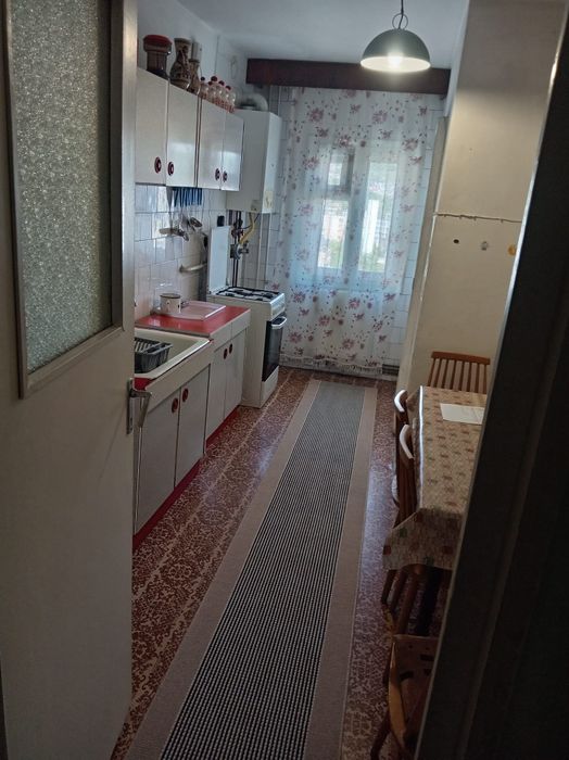 Apartament 4 camere