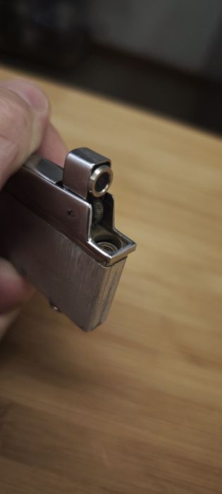 Бензинова  и газова  запалки.