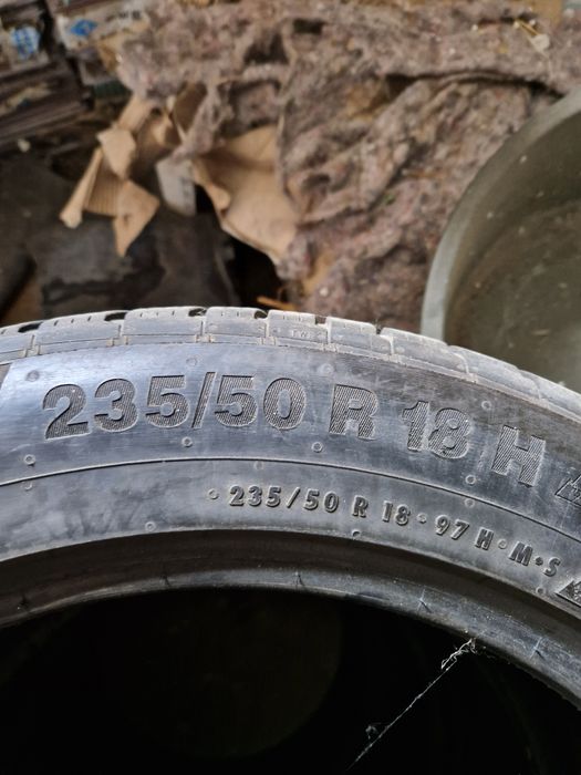 235/50/18 Зимни гуми Continental