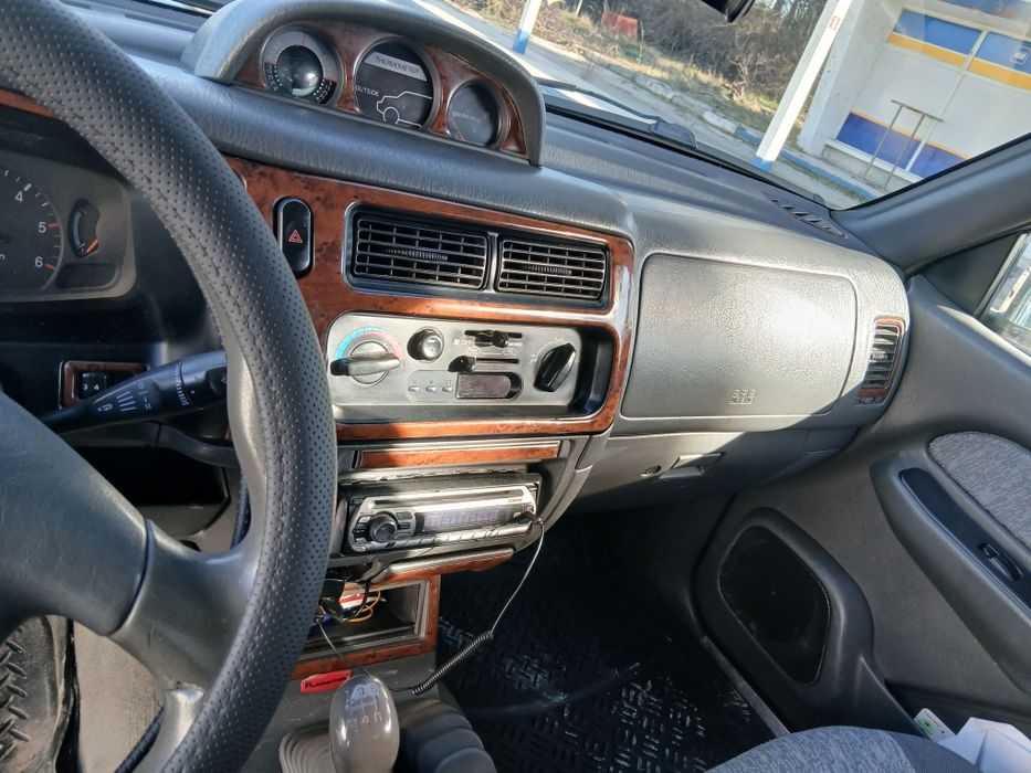 Мицубиши  Л200 Дизел 2,5