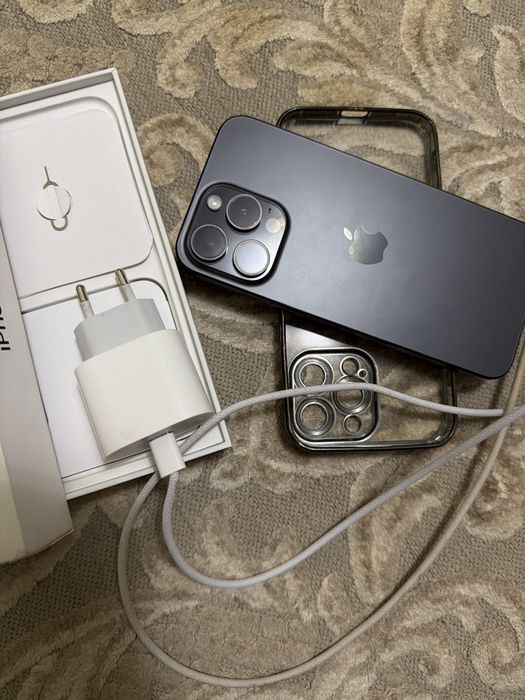 Iphone 15 PRO Max 256*