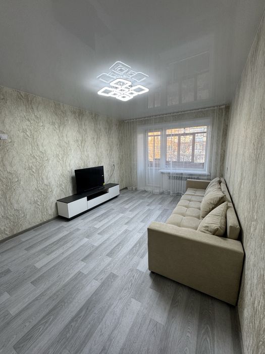 продам 2-ух комнатную квартиру