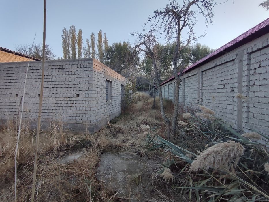 Chirchiqda hovli sotiladi