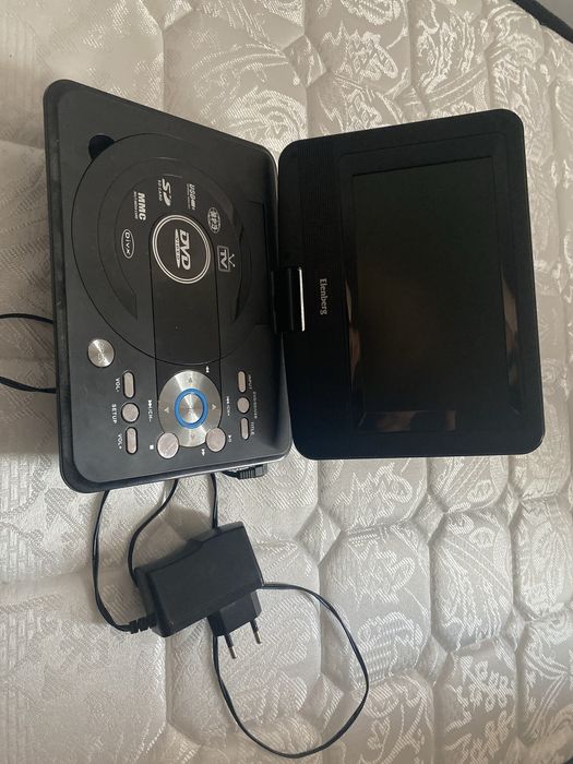 Elenberg PDVD-8709D