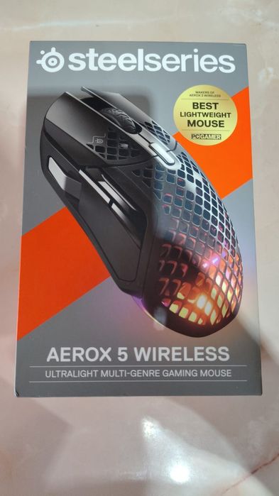 Aerox 5 mouse gaming original wifi, bluetooth sigilat