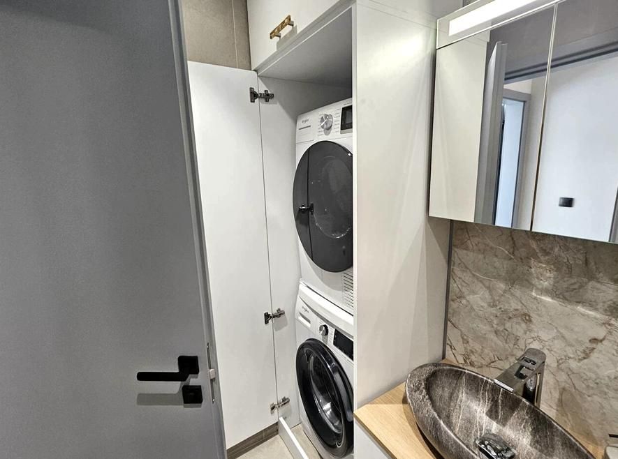 Дава се под наем Двустаен апартамент в Пловдив, Център - 72 кв.м за 650 € - Снимка #8