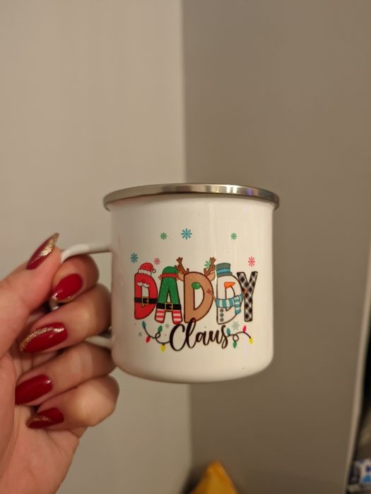 Емайлирани канчета с имена