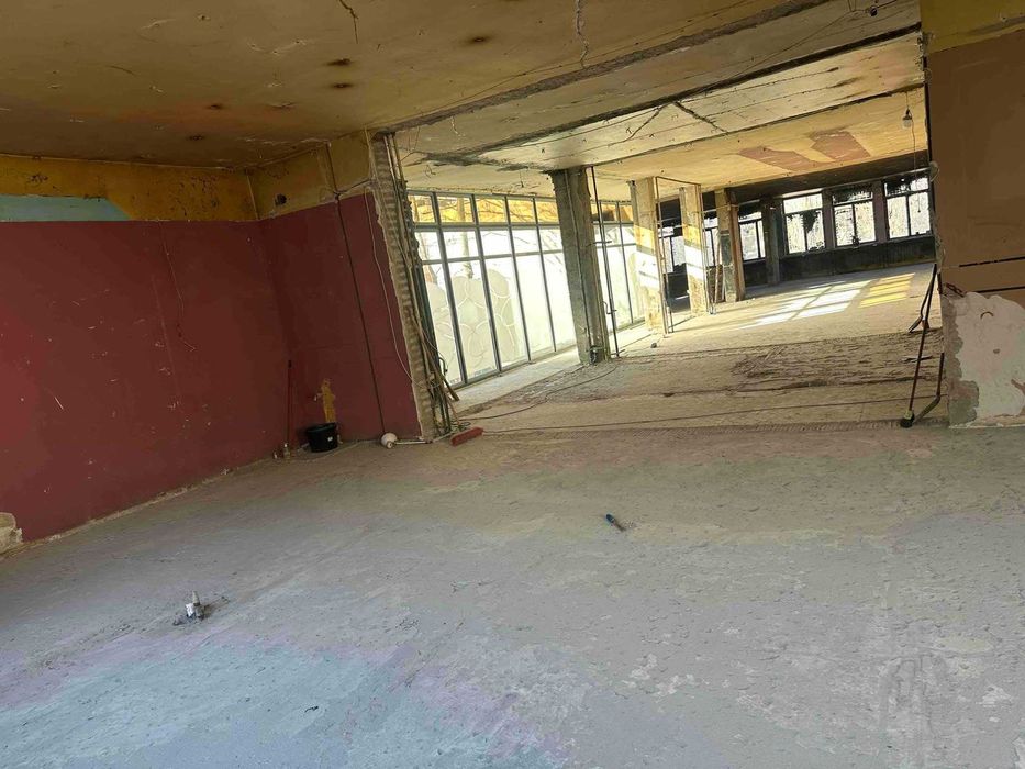 Продава се ТЪРГОВСКИ ОБЕКТ в ШИРОК ЦЕНТЪР, гр. Хасково