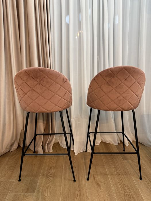 Scaune bar roz catifea the home