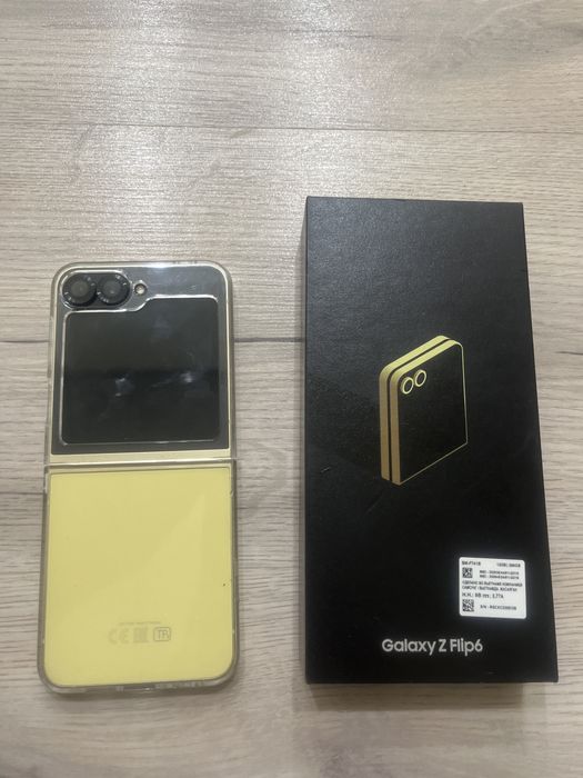 Самсунг ZFLIP 6 256GB