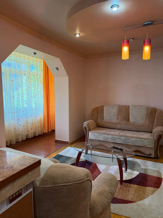 Apartament cu 3 camere, aproape de centru – loc de parcare inclus
