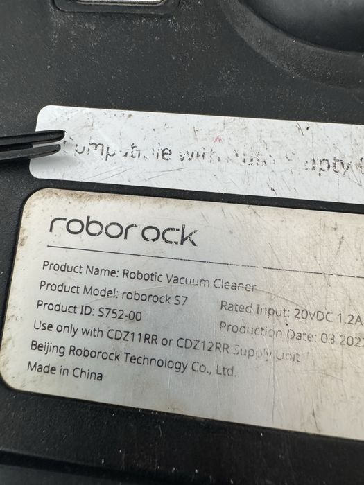 Roborock S7 robot aspirator cu mop