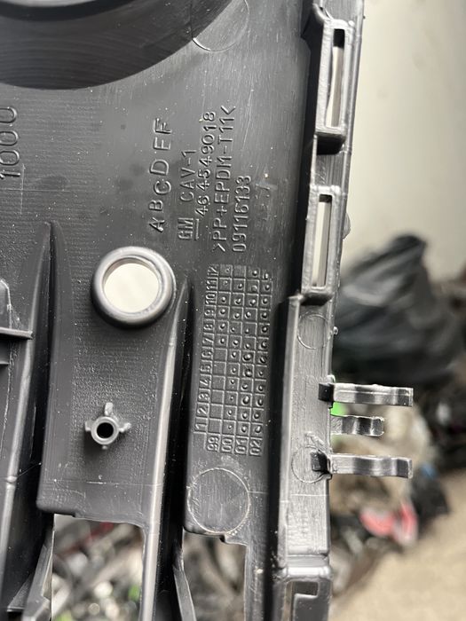 Решетка Opel Corsa C