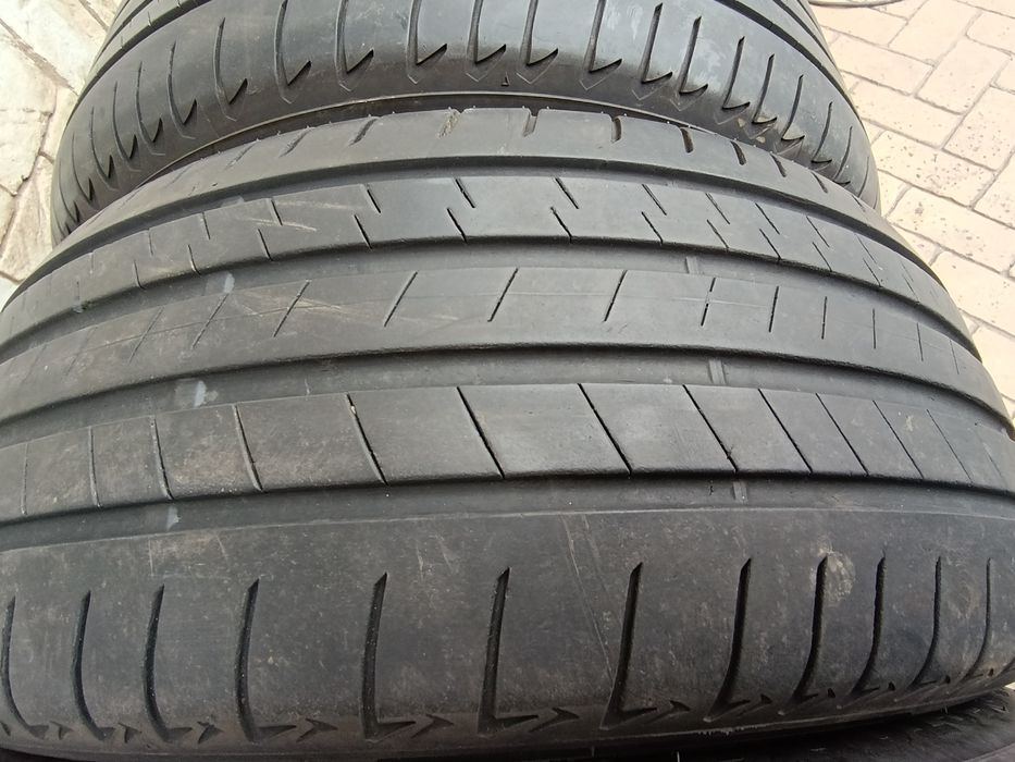 Летни гуми Bridgestone 245/50/19 Alenza dot 2022