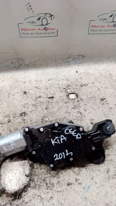 motoras stergator hayon  kia ceed 2014