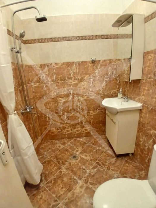 Тристаен апартамент в Центъра, София №181964