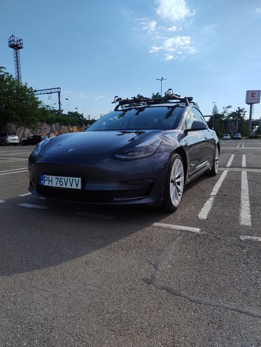 Tesla Model 3 Long Range AWD – 2021