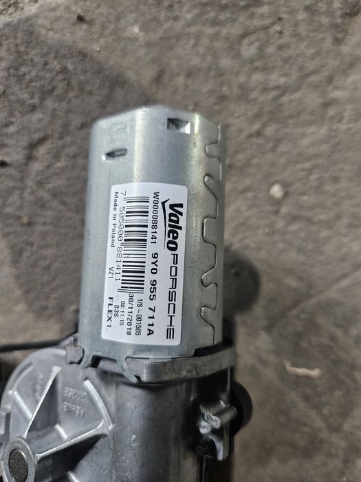 Моторче задна чистачка за Porsche Cayenne 9Y