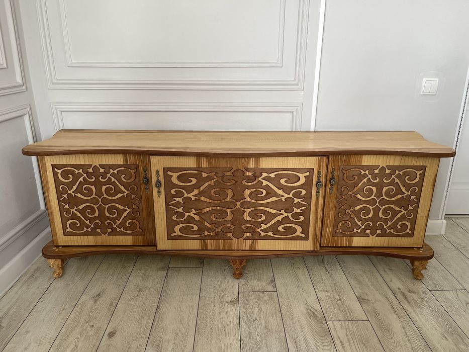 Сандык,Комод под телевизор в казахском стиле