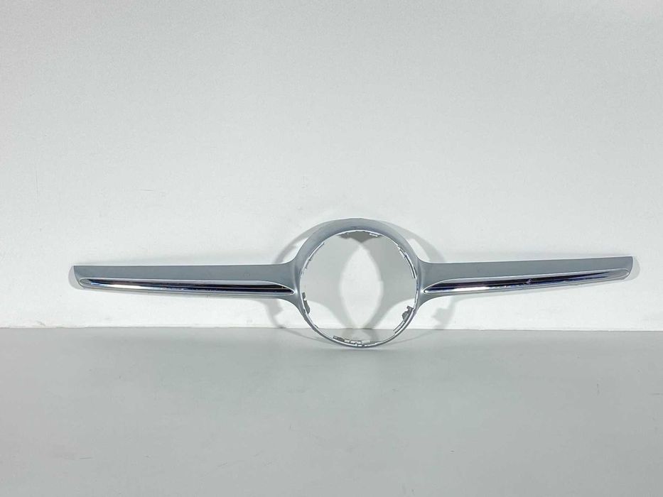 лайсна радиаторна решетка Mercedes w117 CLA 2013-2019 г. #1066V.