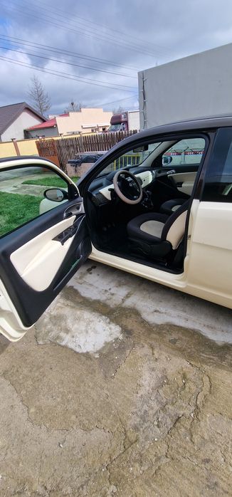 De vanzare lancia ypsilon