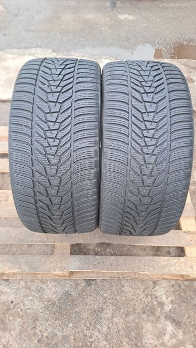 2бр. 245/30/20 Hankook Winter I cept evo 3