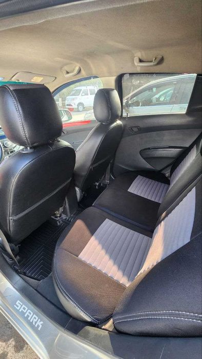 Продается машина. Свой Spark