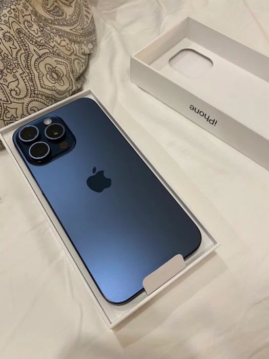Iphone 15 pro max  512 гб продам