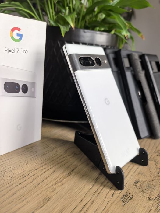 Google Pixel 7 Pro în stare foarte bună