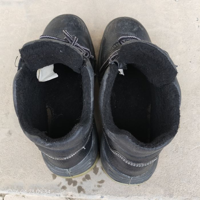 Спец ботинка.Жұмысқа арнайы бәтіңке.