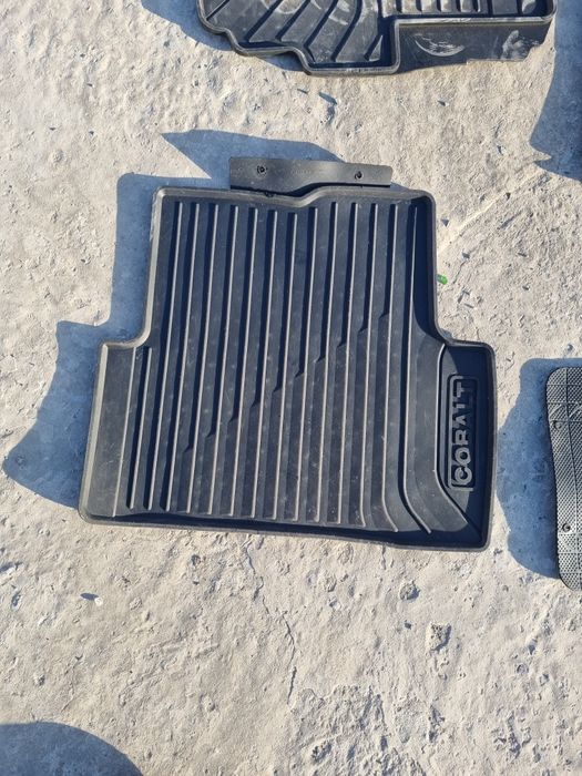 Cobolt rezinka polik tekinga !