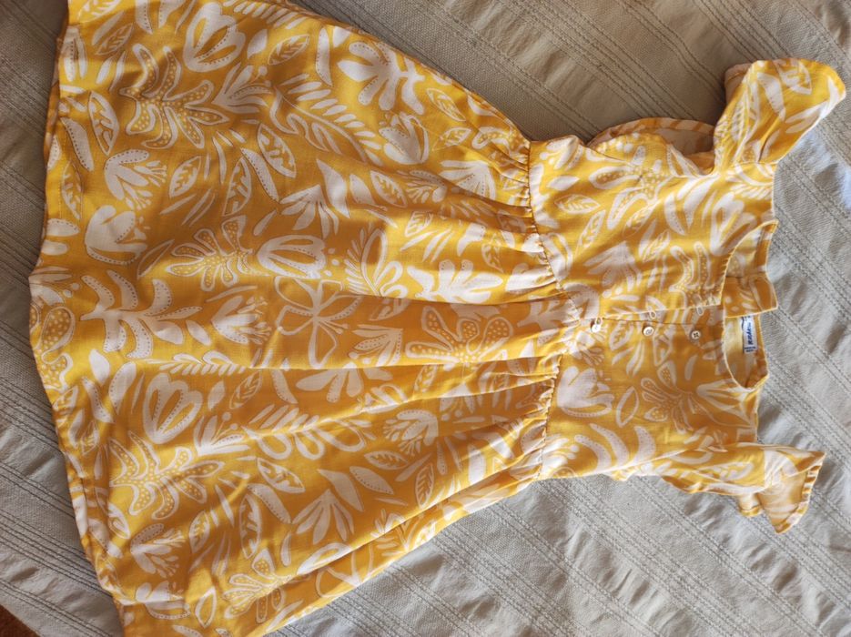 Кокетни рокли за момиче 3/4/5 г.