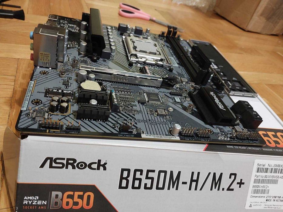 AMD Ryzen 5 7600X + ASRock B650M-H/M.2